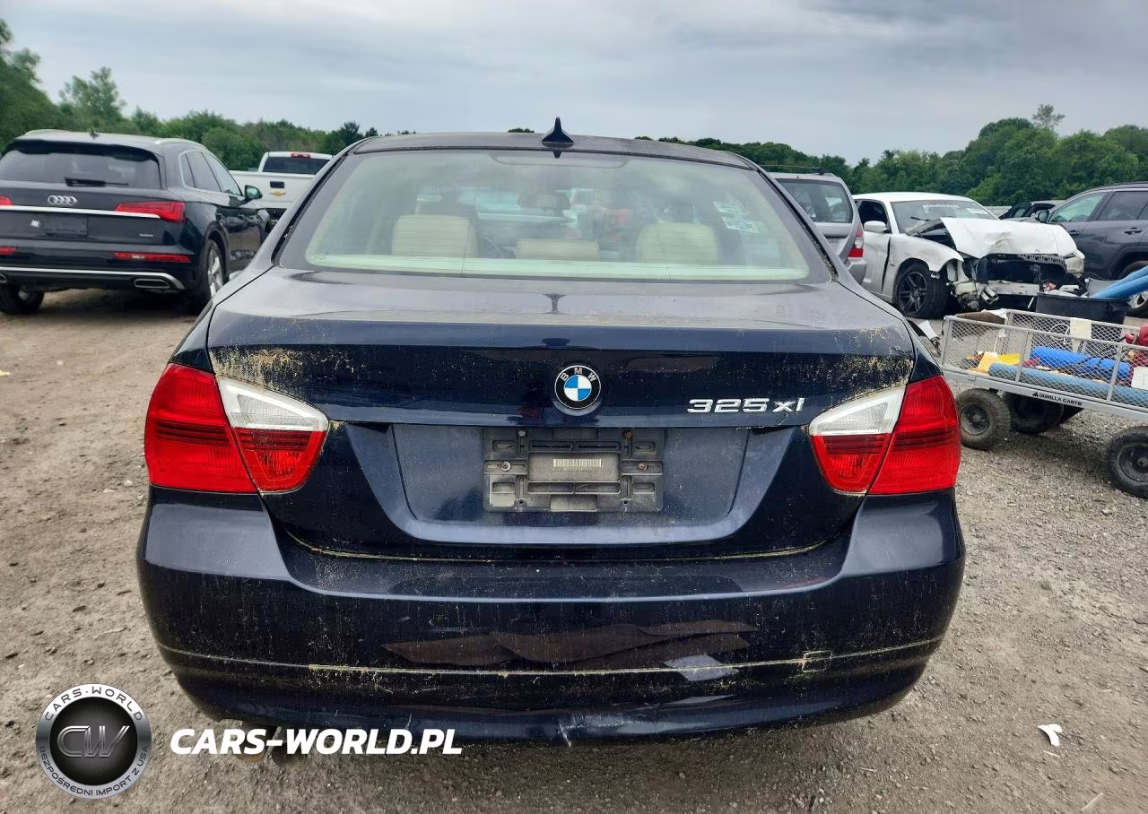 2006 BMW 325 Xi VIN:WBAVD13556KV02715 - 6