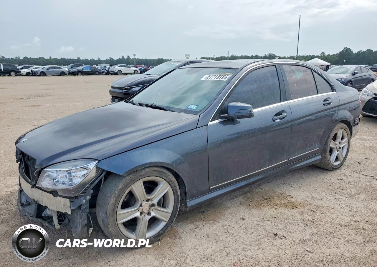 2010 Mercedes-Benz C 300 4Matic – zdjęcie 1 z 14