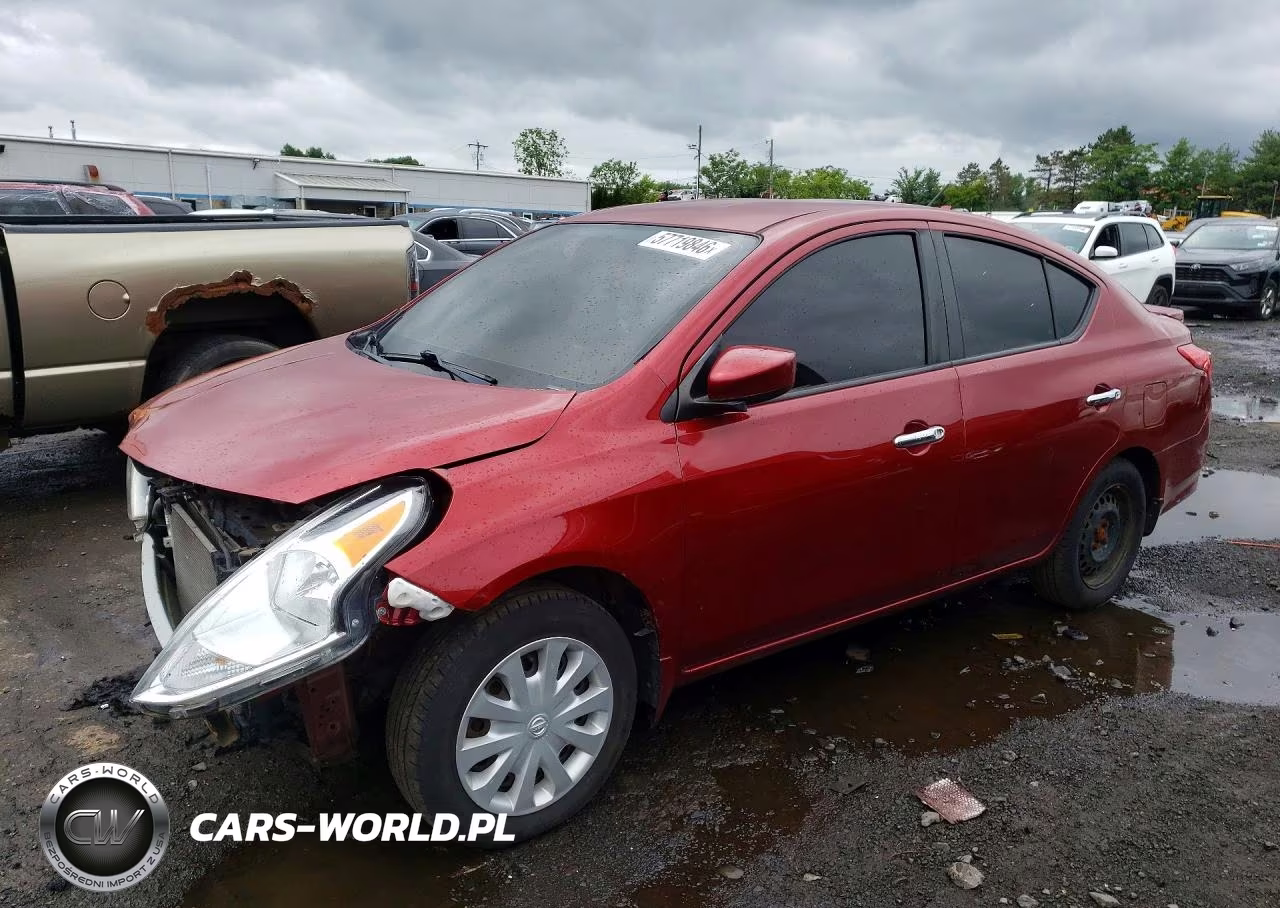 2018 Nissan Versa Sv – zdjęcie 1 z 12
