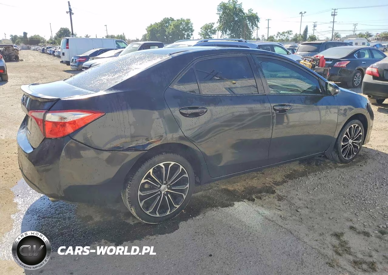 2015 Toyota Corolla S Plus VIN:5YFBURHE2FP299023 - 3