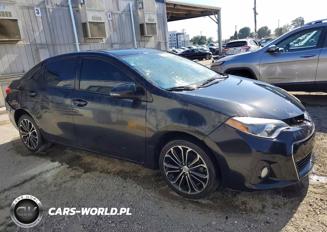 2015 Toyota Corolla S Plus VIN:5YFBURHE2FP299023 - 4