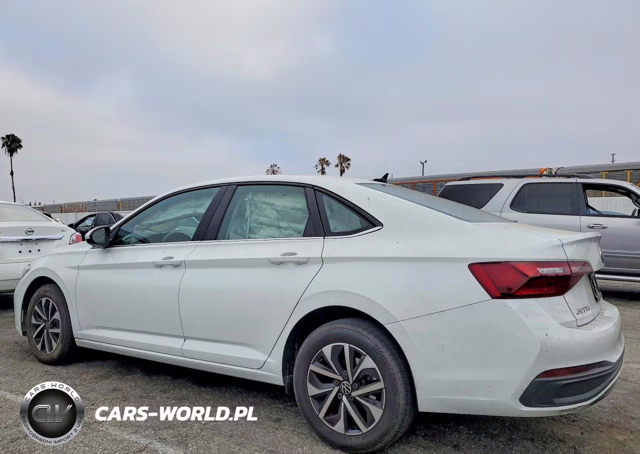 2023 Volkswagen Jetta S VIN:3VW5M7BU1PM015677 - 2