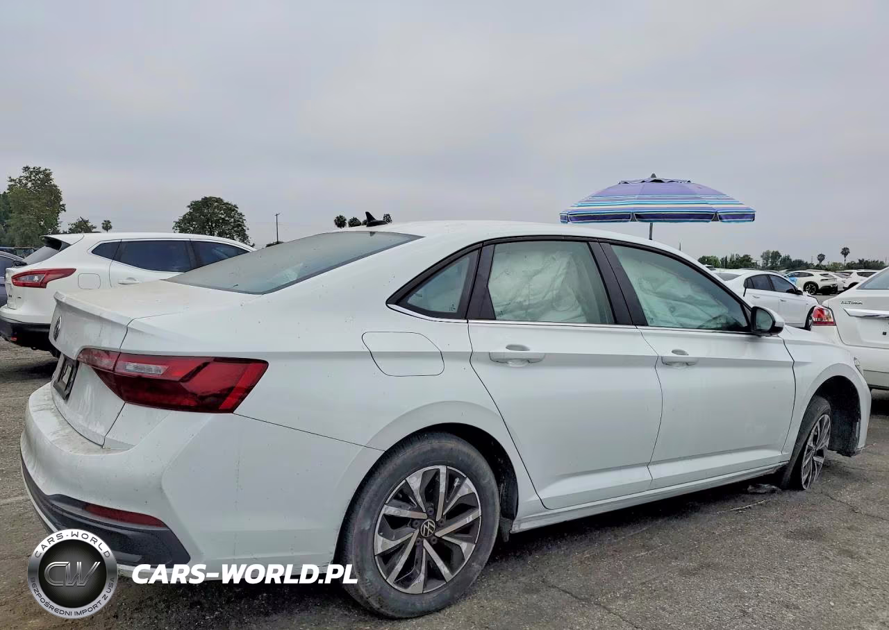 2023 Volkswagen Jetta S VIN:3VW5M7BU1PM015677 - 3