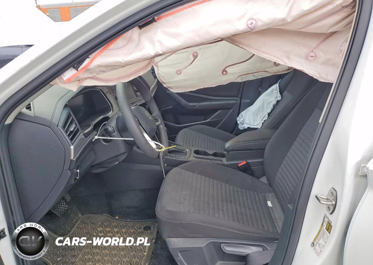 2023 Volkswagen Jetta S VIN:3VW5M7BU1PM015677 - 7