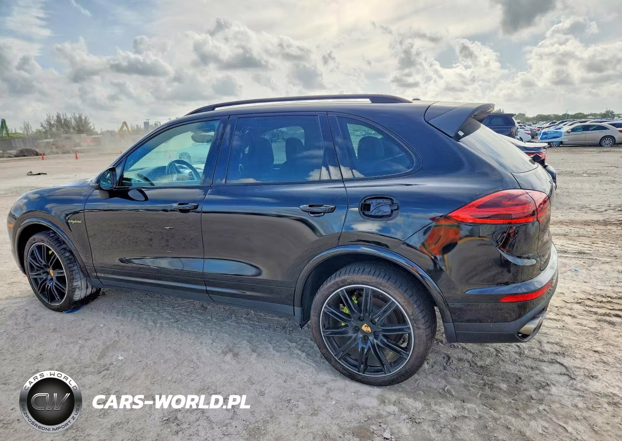 2017 Porsche Cayenne Se Hybrid Platinum VIN:WP1AE2A27HLA74946 - 2