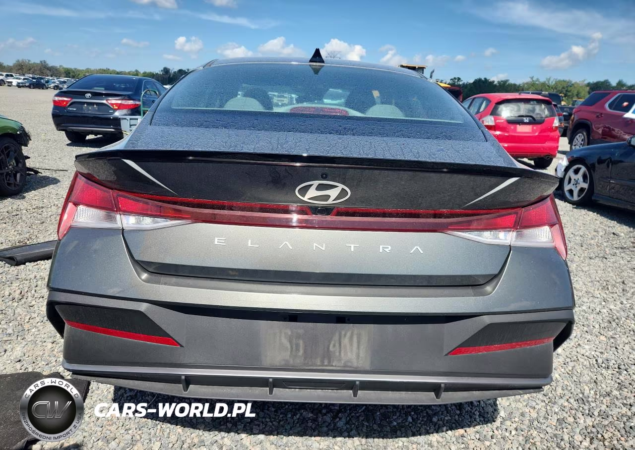 2025 Hyundai Elantra Sel Sport VIN:KMHLM4DG7SU017675 - 6
