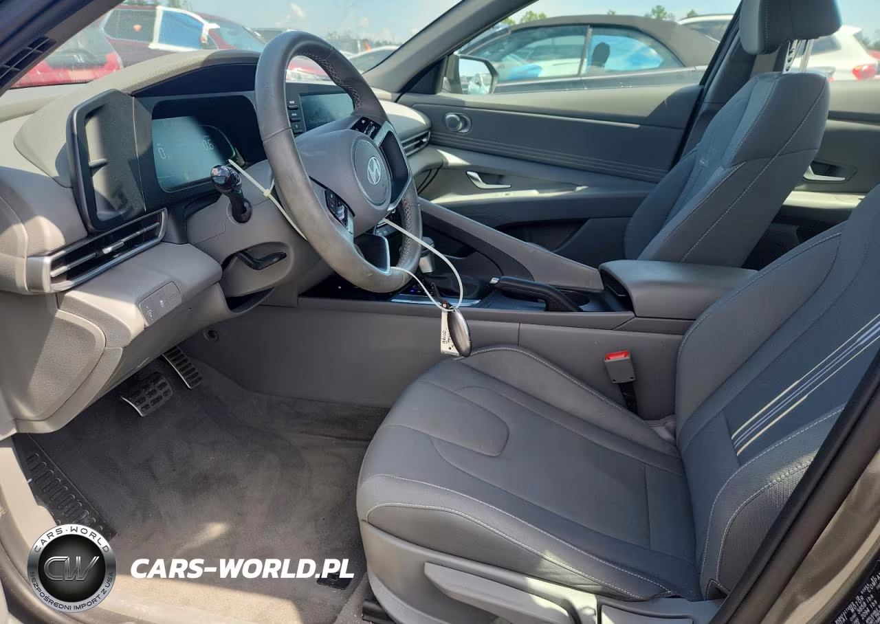 2025 Hyundai Elantra Sel Sport VIN:KMHLM4DG7SU017675 - 7