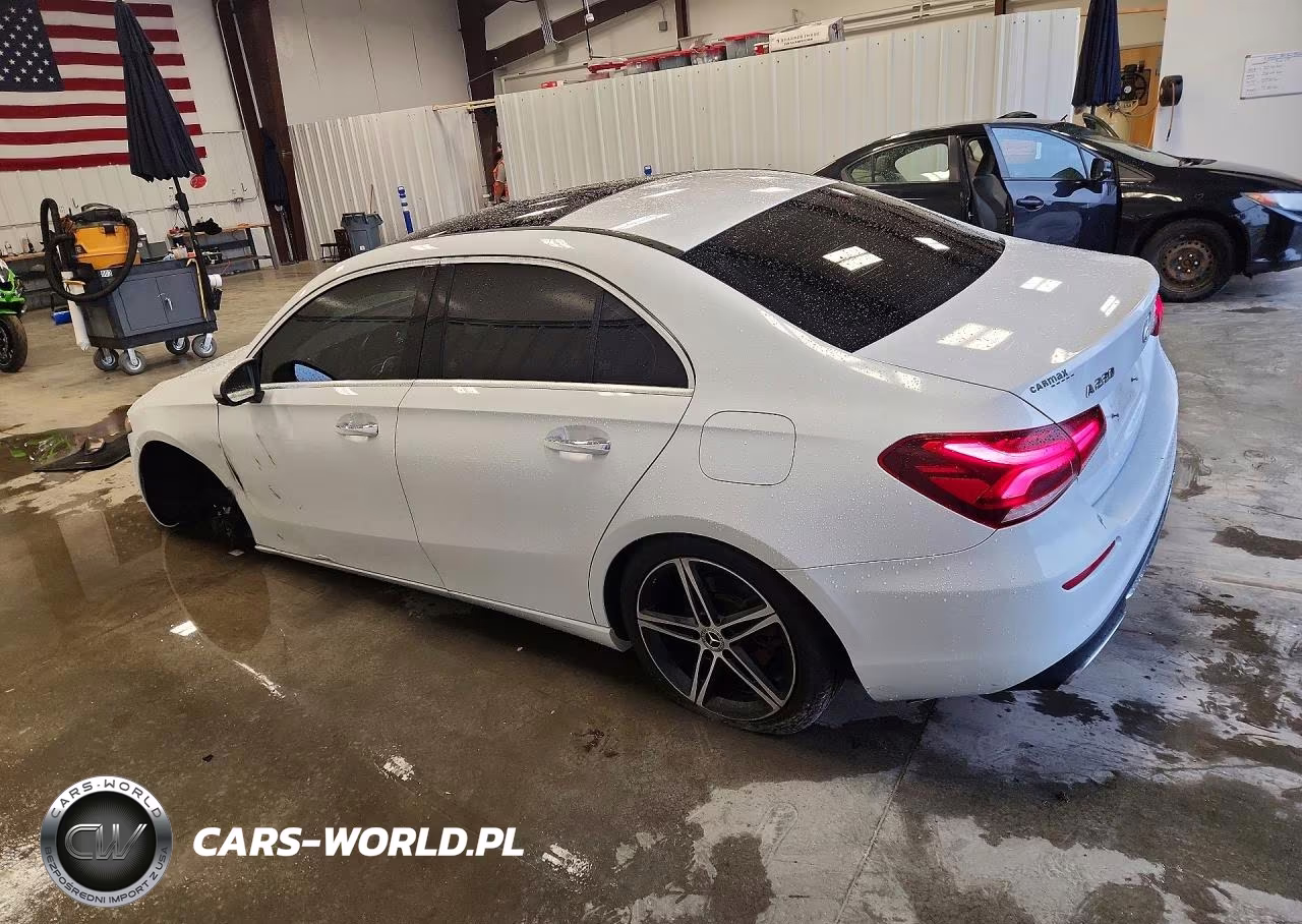 2019 Mercedes-Benz A 220 4Matic VIN:WDD3G4FBXKW020934 - 2