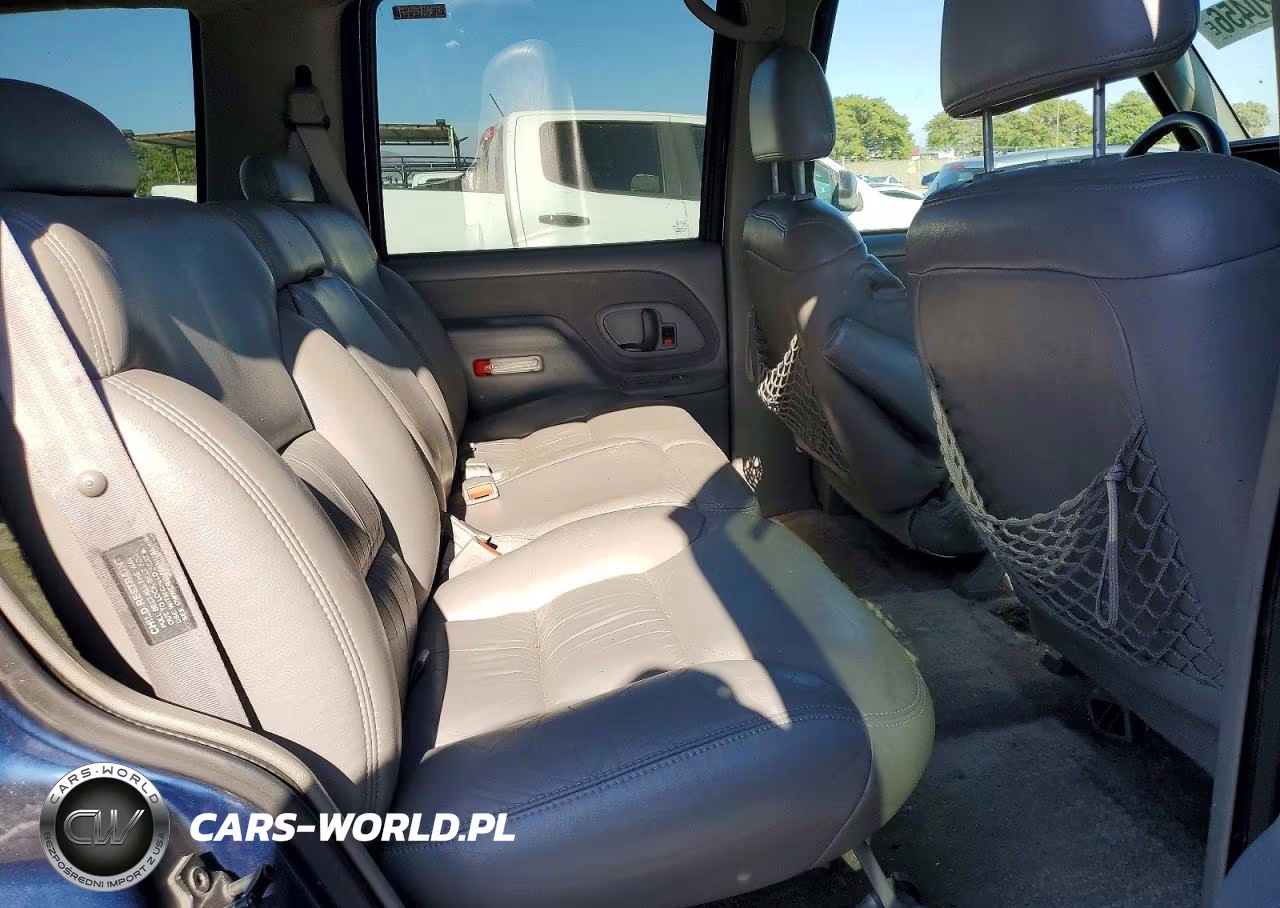 1997 Chevrolet Tahoe K1500 VIN:1GNEK13R5VJ425240 - 11