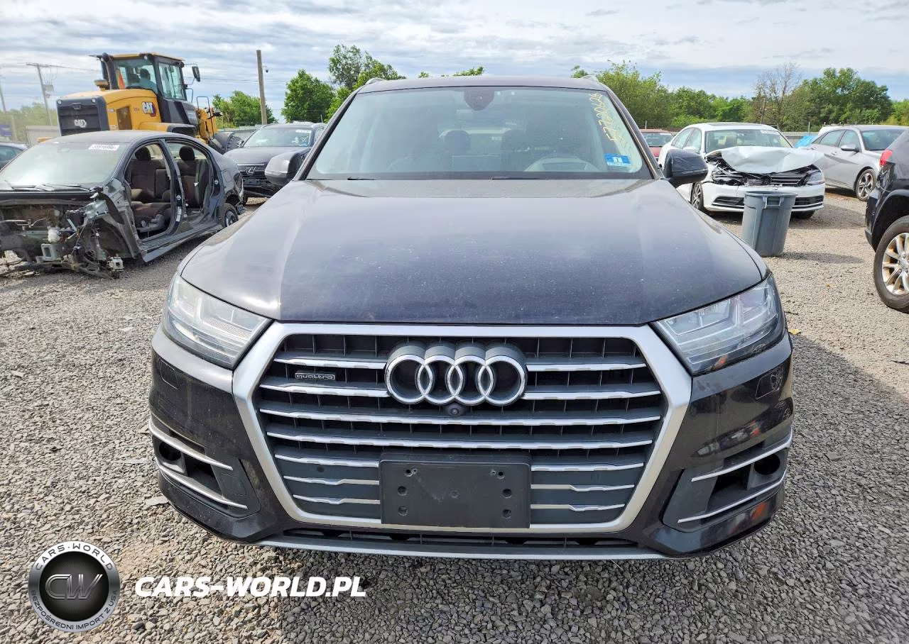 2018 Audi Q7 Prestige VIN:WA1VAAF77JD020540 - 5