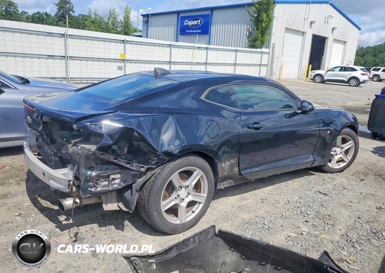 2018 Chevrolet Camaro Lt VIN:1G1FB1RX8J0191641 - 3