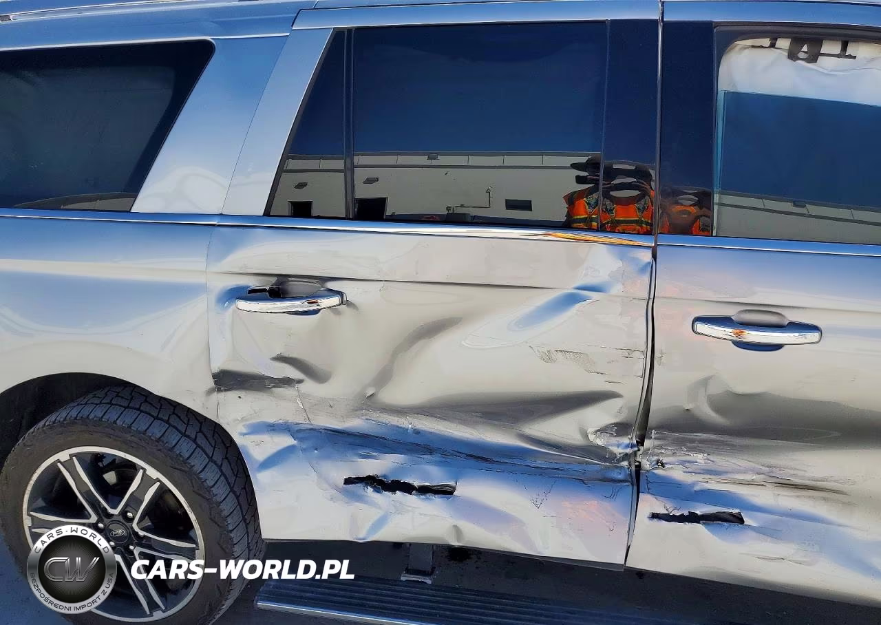 2020 Ford Expedition Max Limited VIN:1FMJK2AT6LEA69510 - 10