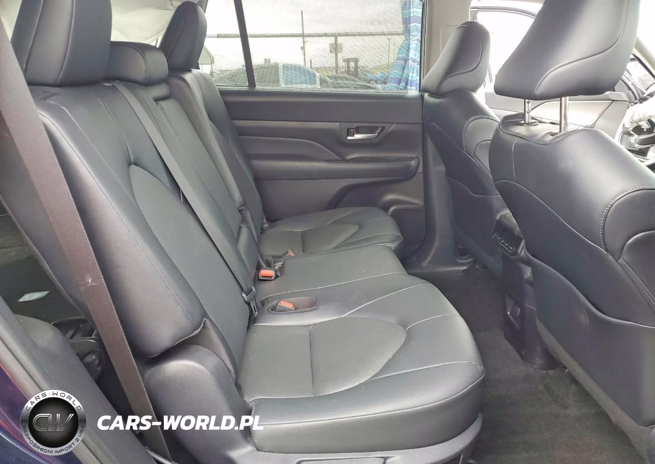 2026 Toyota Grand Highlander Hybrid Xle VIN:5TDACAB50TS075034 - 10