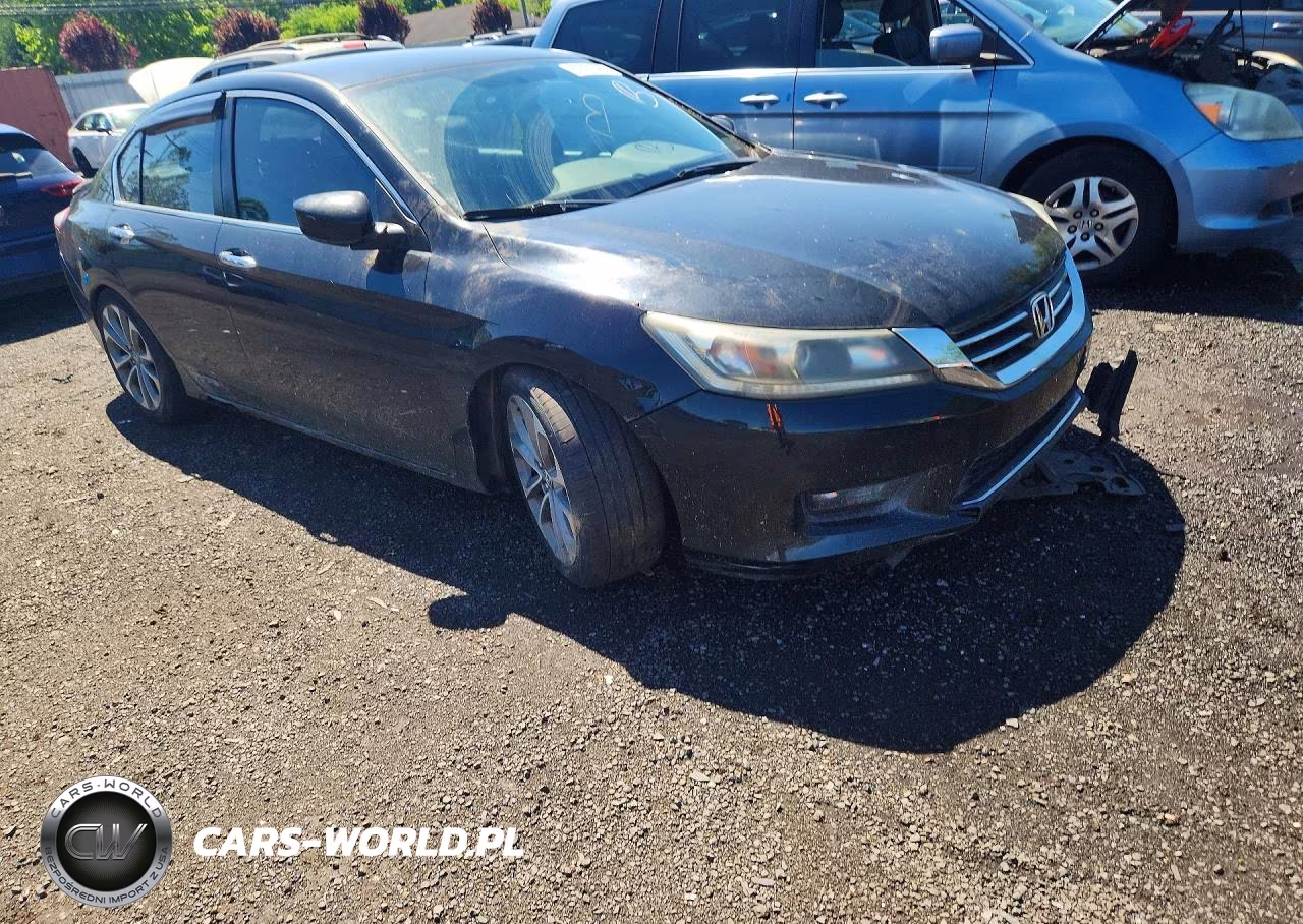 2015 Honda Accord Sport VIN:1HGCR2F58FA089368 - 4