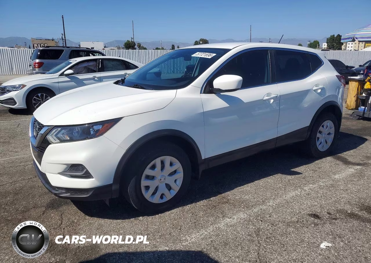 2020 Nissan Rogue Sport S – zdjęcie 1 z 13