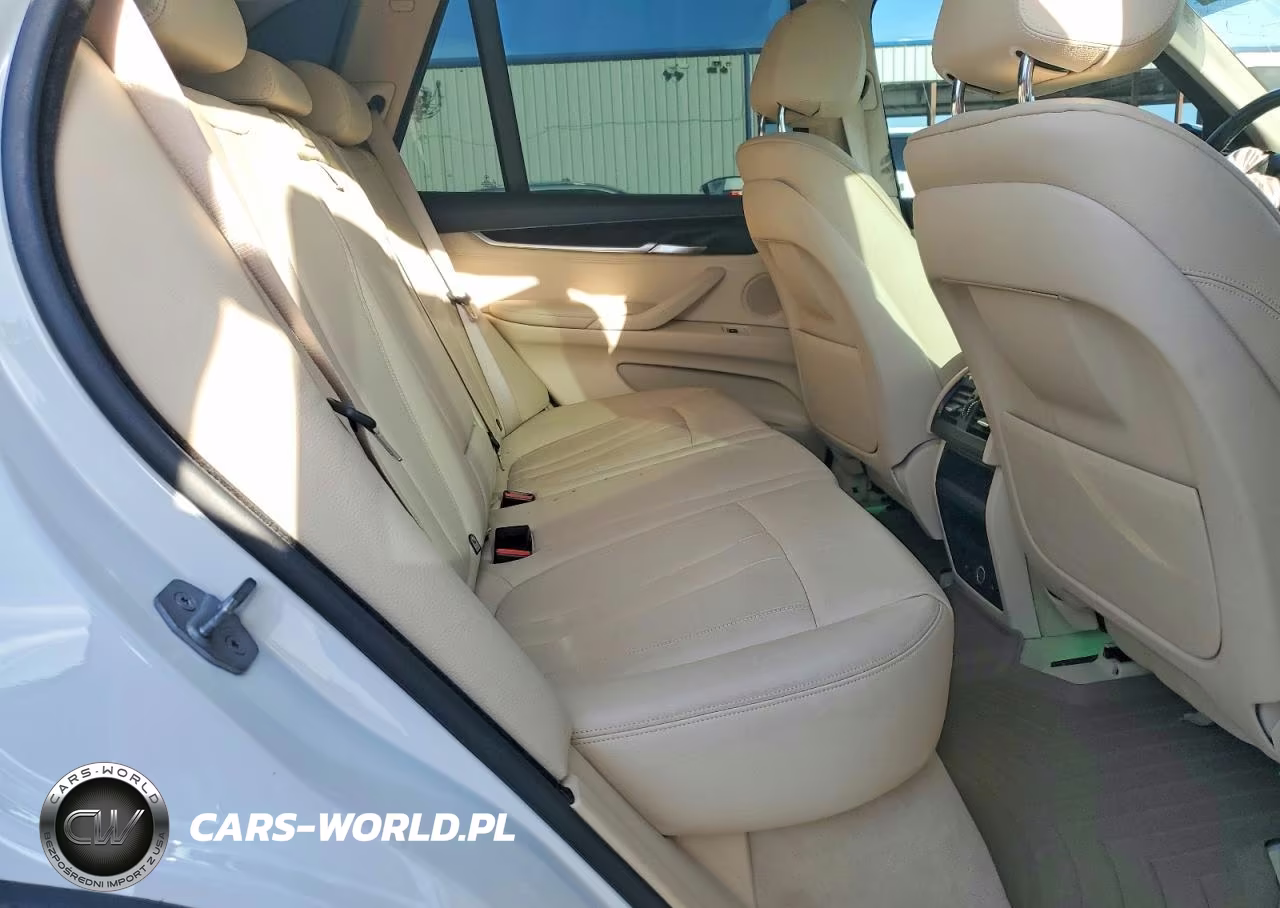 2014 BMW X5 xDrive35I VIN:5UXKR0C57E0C25675 - 11