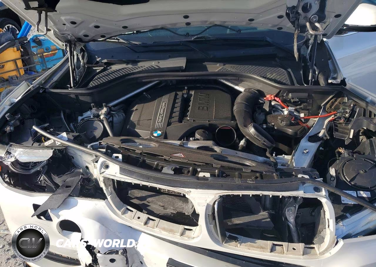 2014 BMW X5 xDrive35I VIN:5UXKR0C57E0C25675 - 12