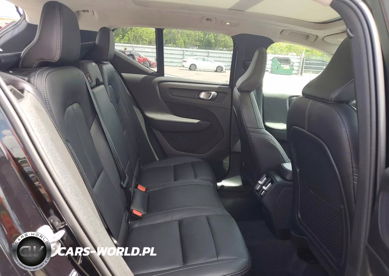 2025 Volvo Xc40 Core VIN:YV4L12UJXS2552652 - 11