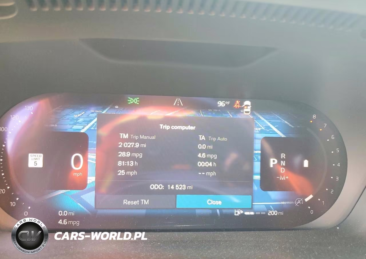 2025 Volvo Xc40 Core VIN:YV4L12UJXS2552652 - 9