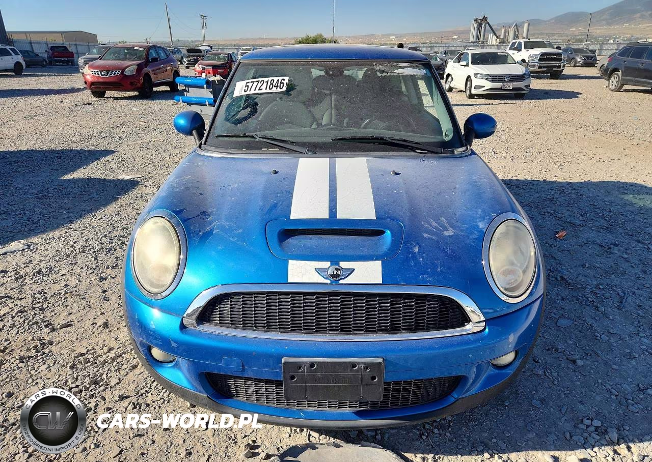 2008 Mini Cooper S VIN:WMWMF73518TT87567 - 5