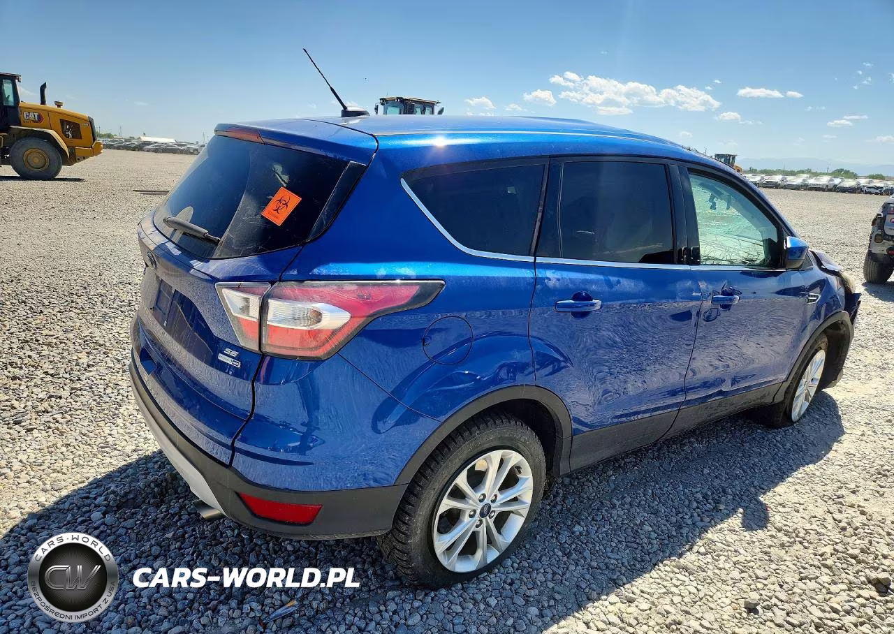2017 Ford Escape Se VIN:1FMCU9GD7HUB60651 - 3
