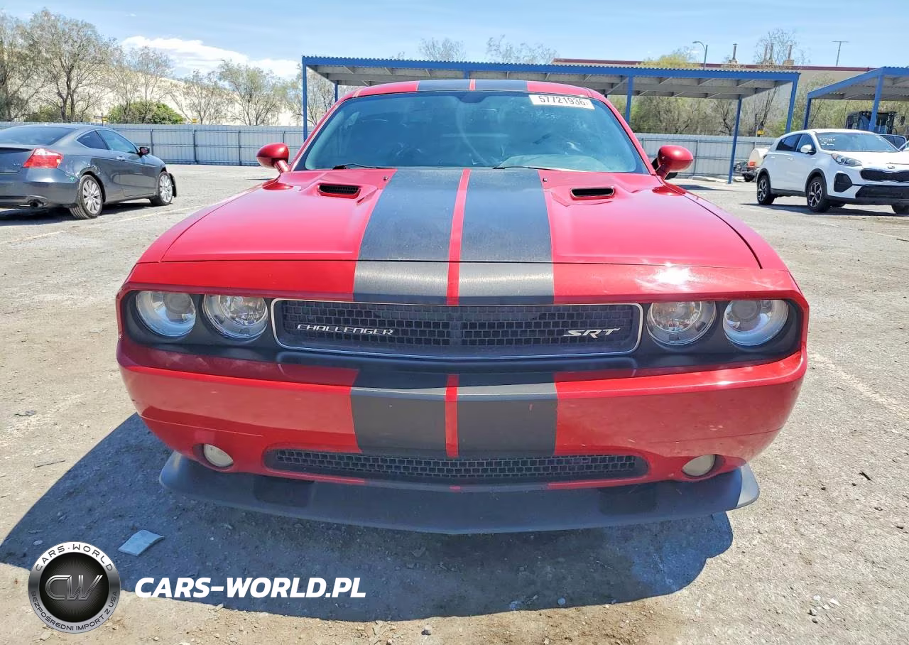 2011 Dodge Challenger Srt-8 VIN:2B3CJ7DJ4BH560089 - 5