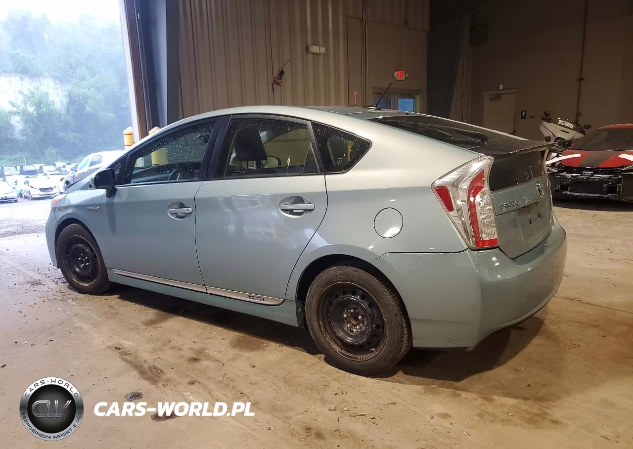 2014 Toyota Prius Three VIN:JTDKN3DU3E1815061 - 2
