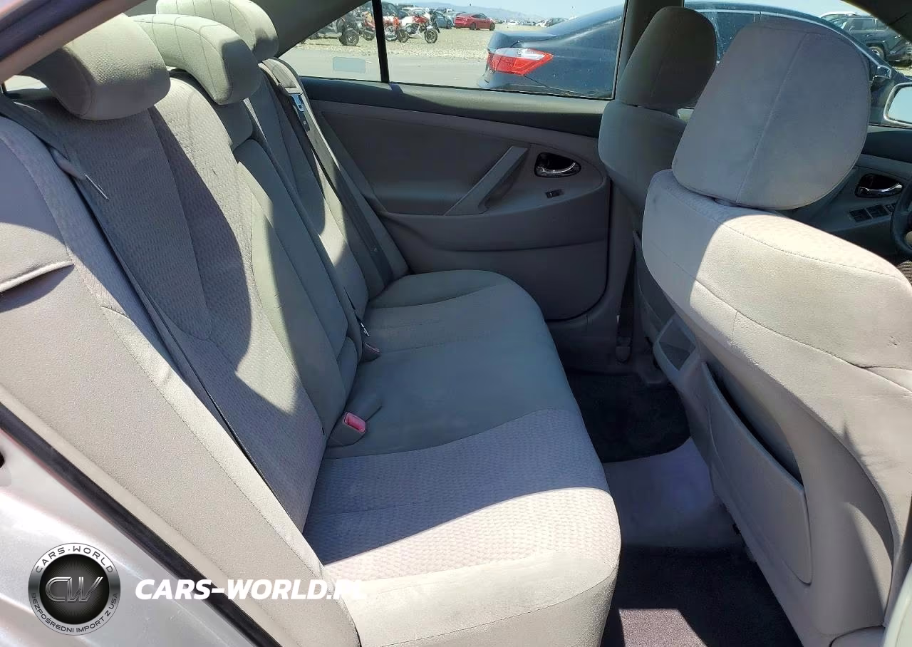 2010 Toyota Camry Le VIN:JTNBF3EK8A3005414 - 10