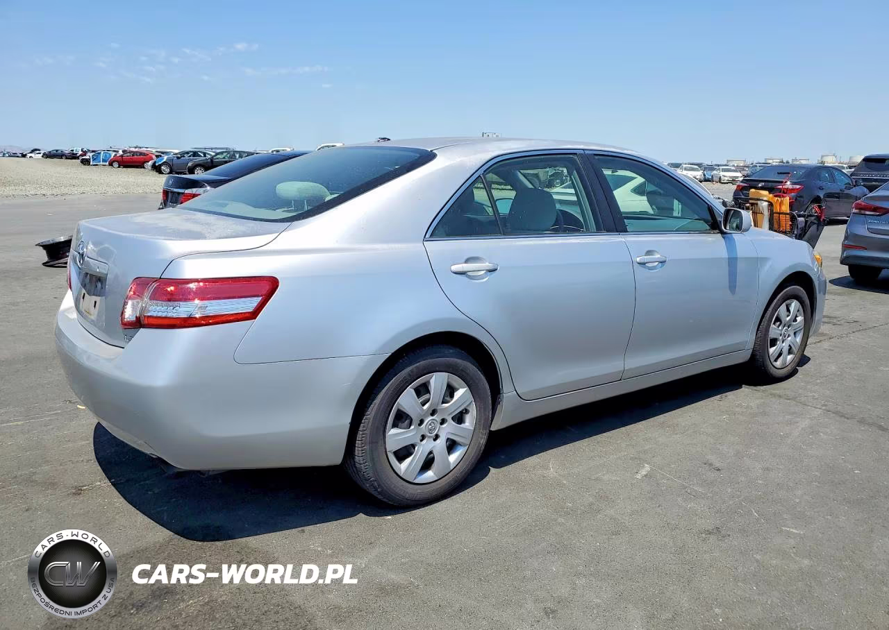 2010 Toyota Camry Le VIN:JTNBF3EK8A3005414 - 3