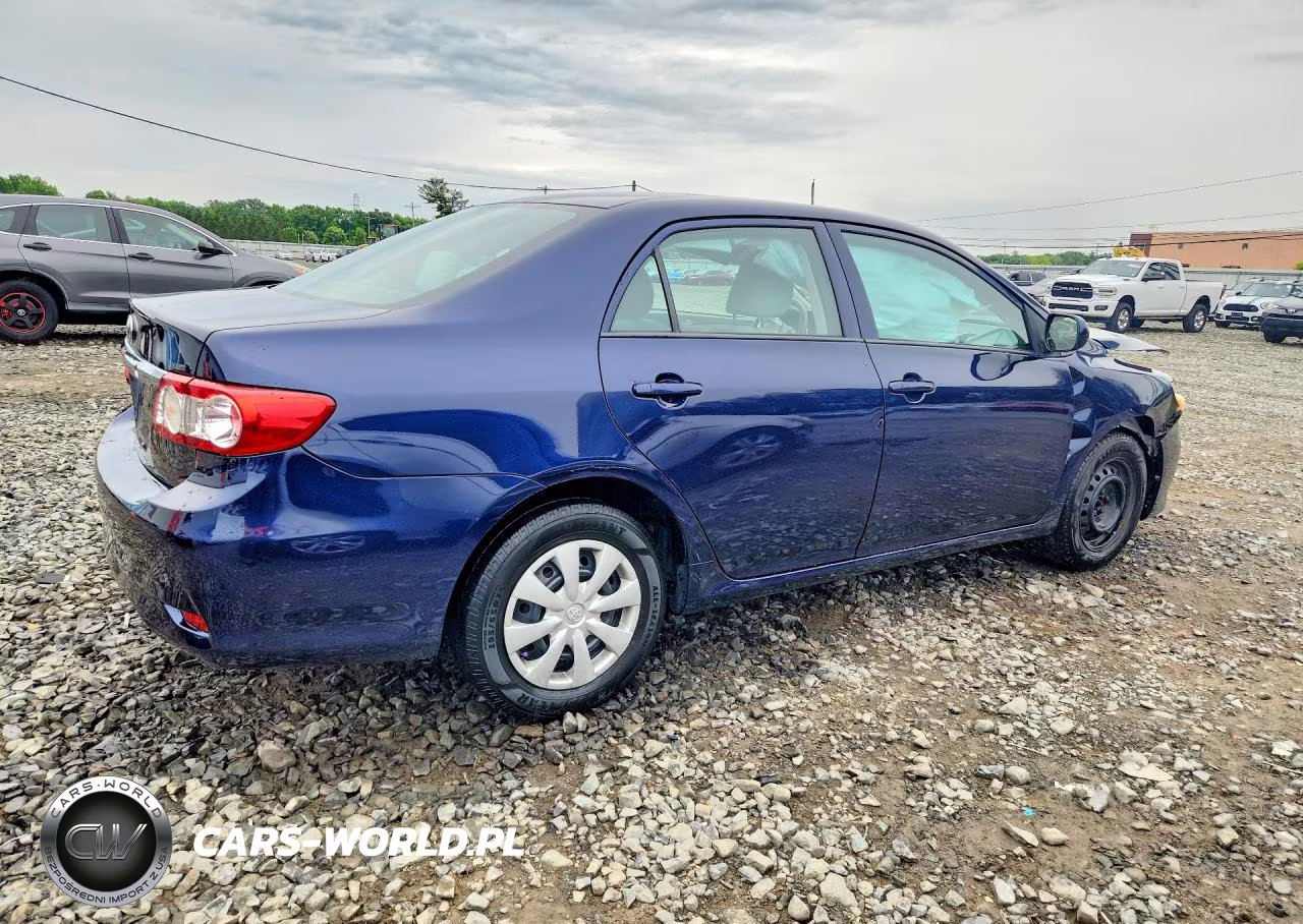 2013 Toyota Corolla L VIN:2T1BU4EE1DC049602 - 3