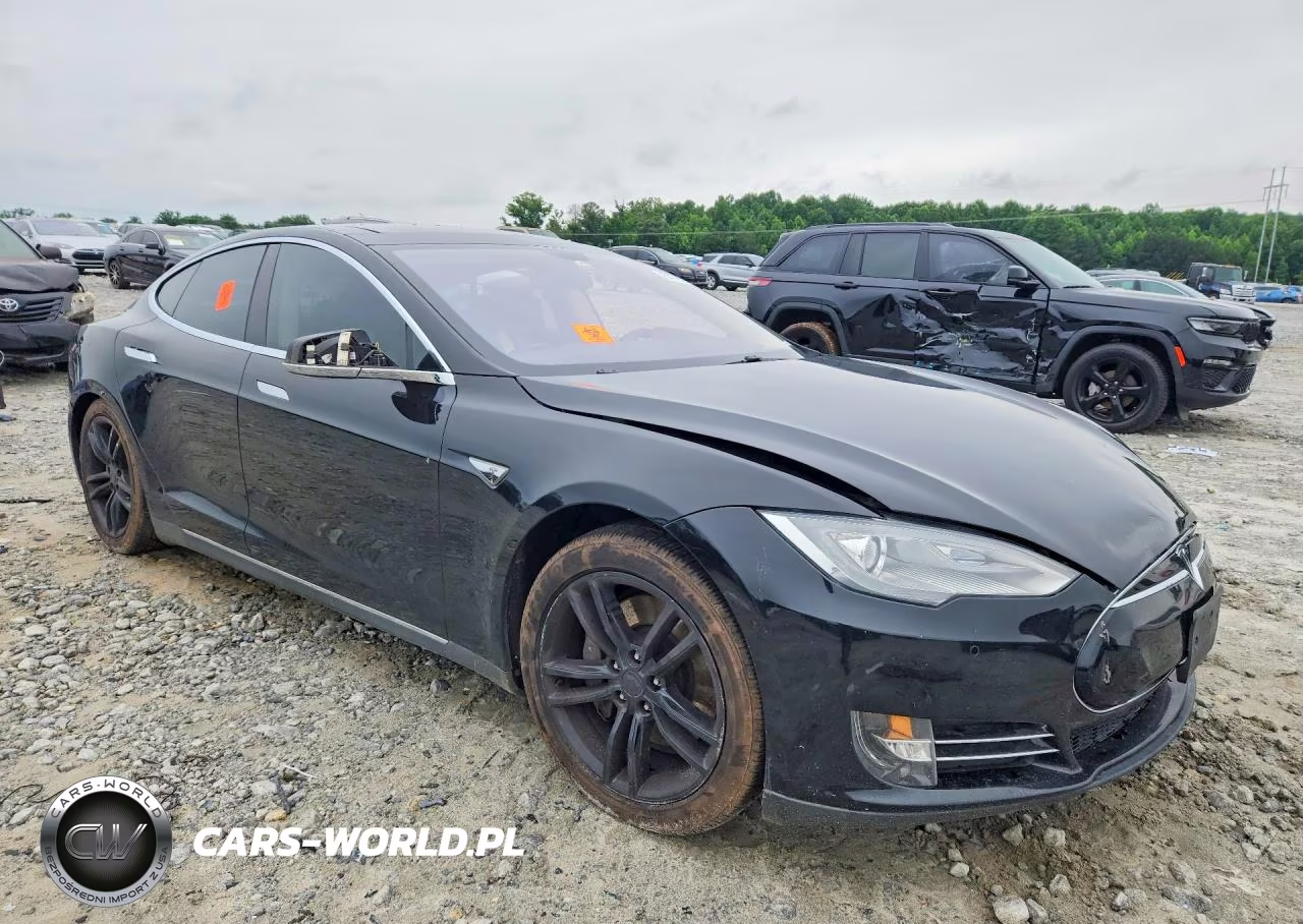 2013 Tesla Model S VIN:5YJSA1CN3DFP26350 - 4