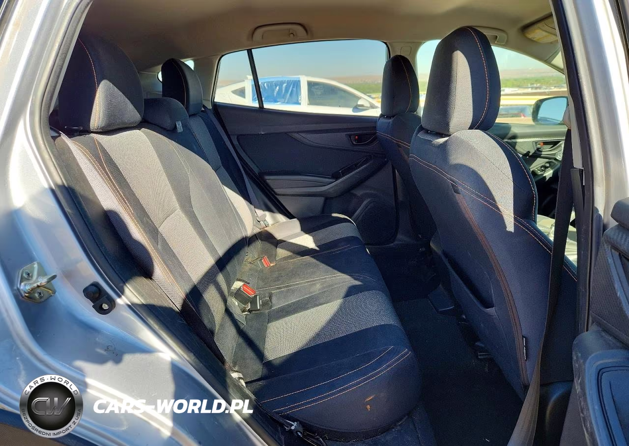 2019 Subaru Crosstrek Premium VIN:JF2GTAEC5K8243453 - 10