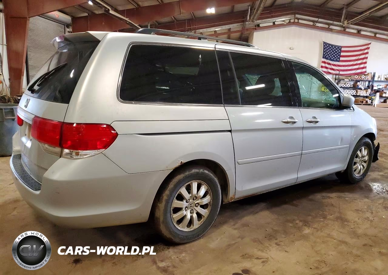 2010 Honda Odyssey Exl VIN:5FNRL3H68AB040239 - 3