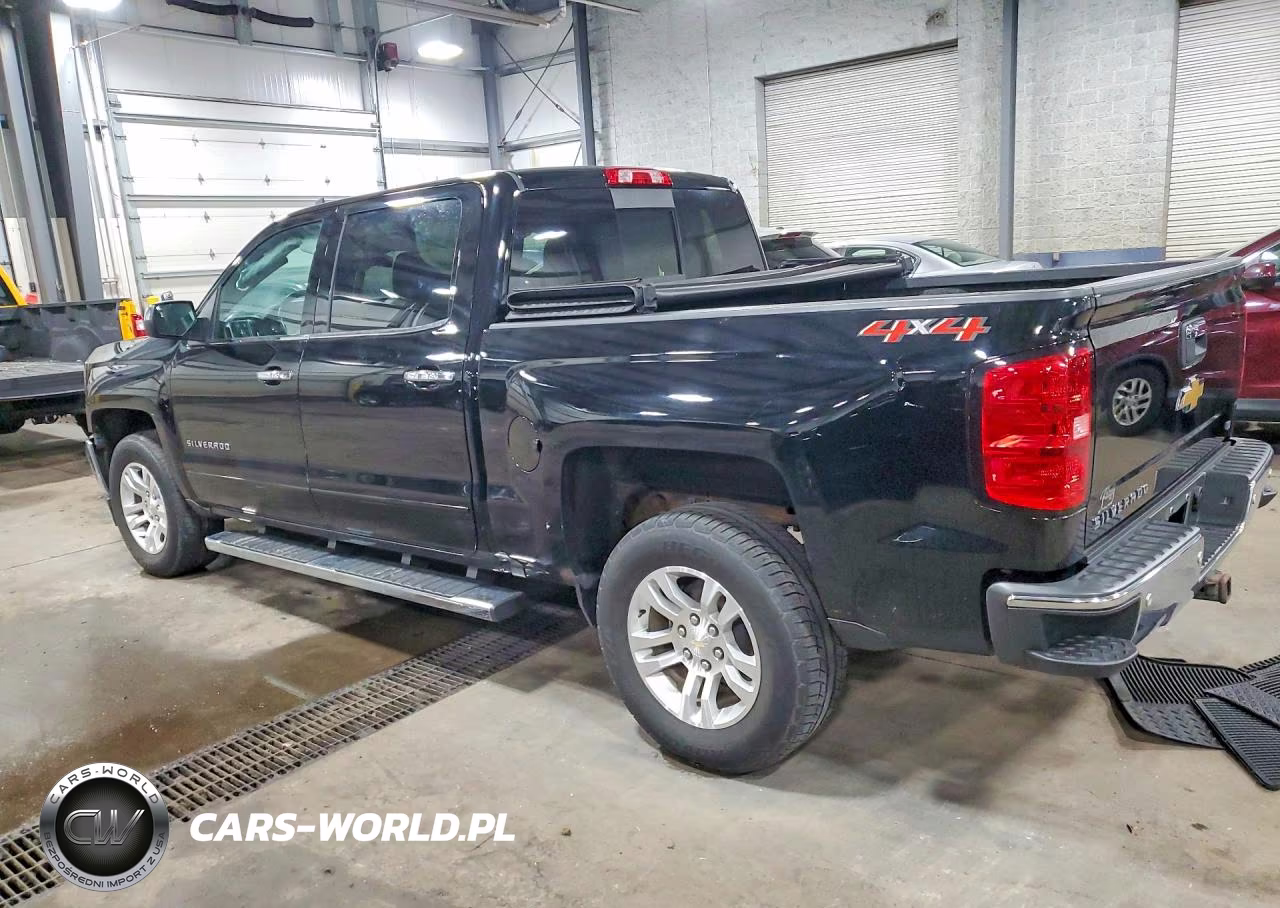 2018 Chevrolet Silverado K1500 Lt VIN:3GCUKREC9JG513408 - 2