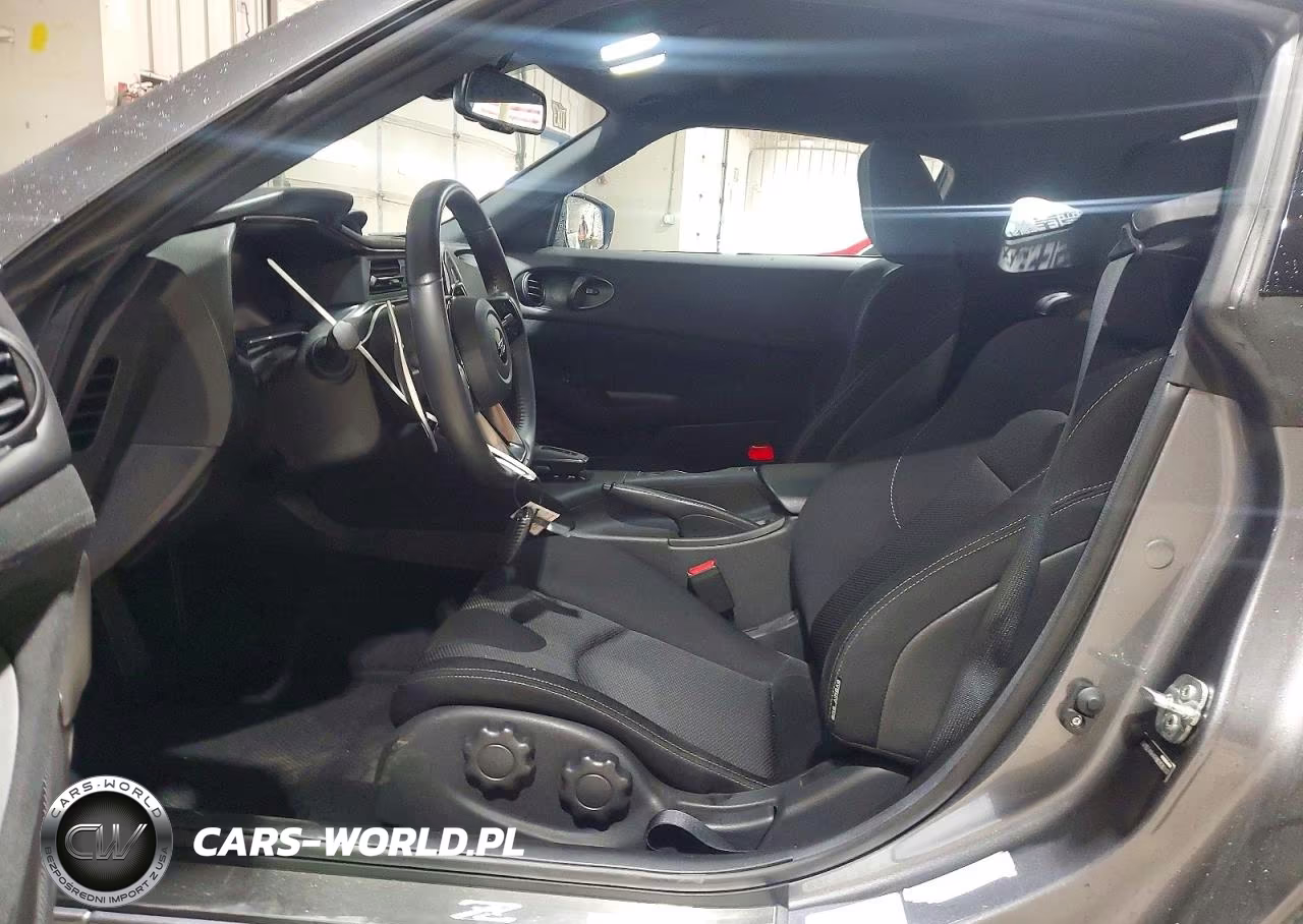 2024 Nissan Z Sport VIN:JN1BZ4AH4RM363050 - 7