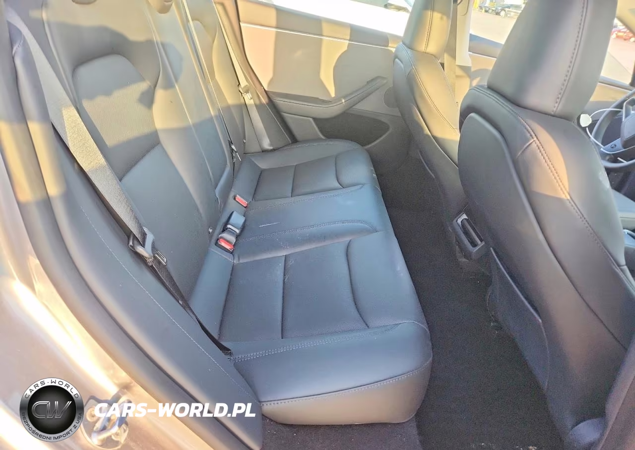 2025 Tesla Model 3 VIN:5YJ3E1EA0SF054537 - 10