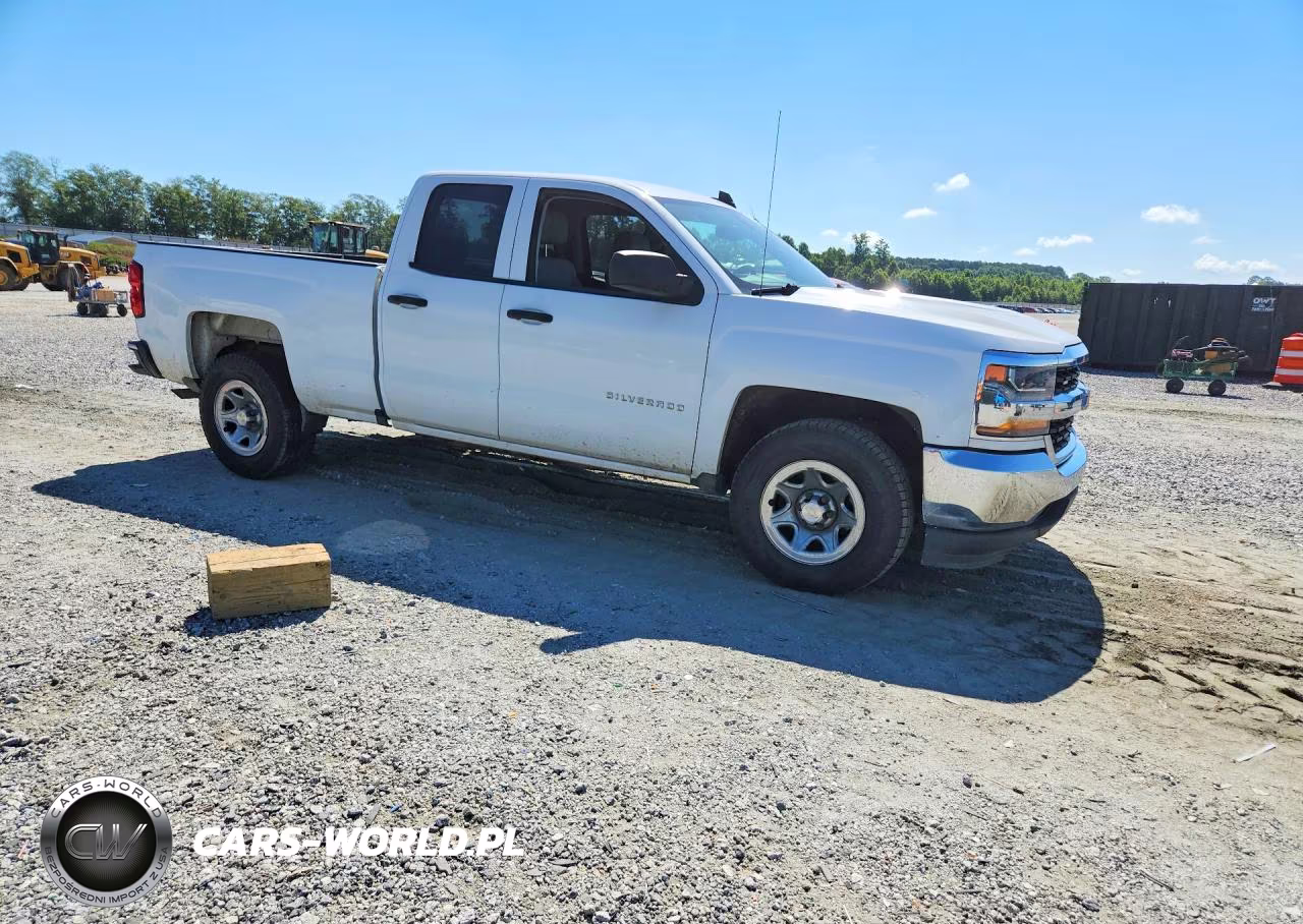 2017 Chevrolet Silverado C1500 VIN:1GCRCNEH6HZ283568 - 4