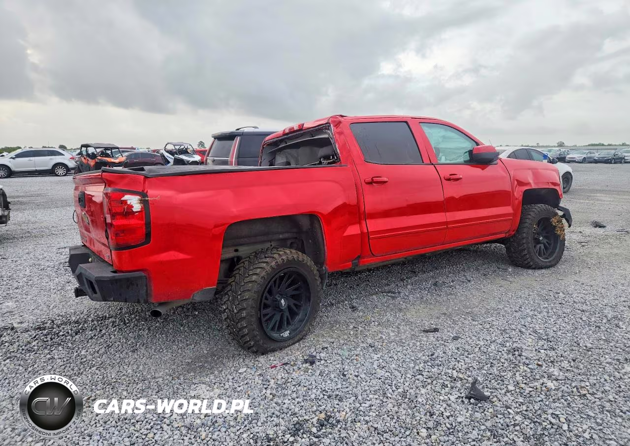 2018 Chevrolet Silverado C1500 Lt VIN:3GCPCREC9JG314370 - 3