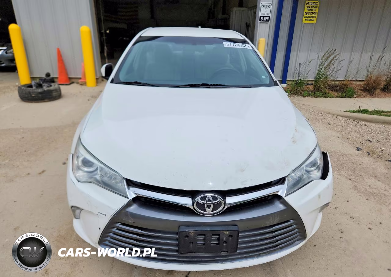 2016 Toyota Camry Le VIN:4T4BF1FK4GR557469 - 5