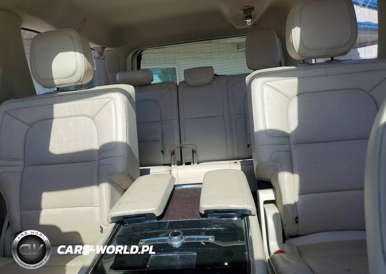 2019 Lincoln Navigator L Reserve VIN:5LMJJ3LT9KEL03110 - 10