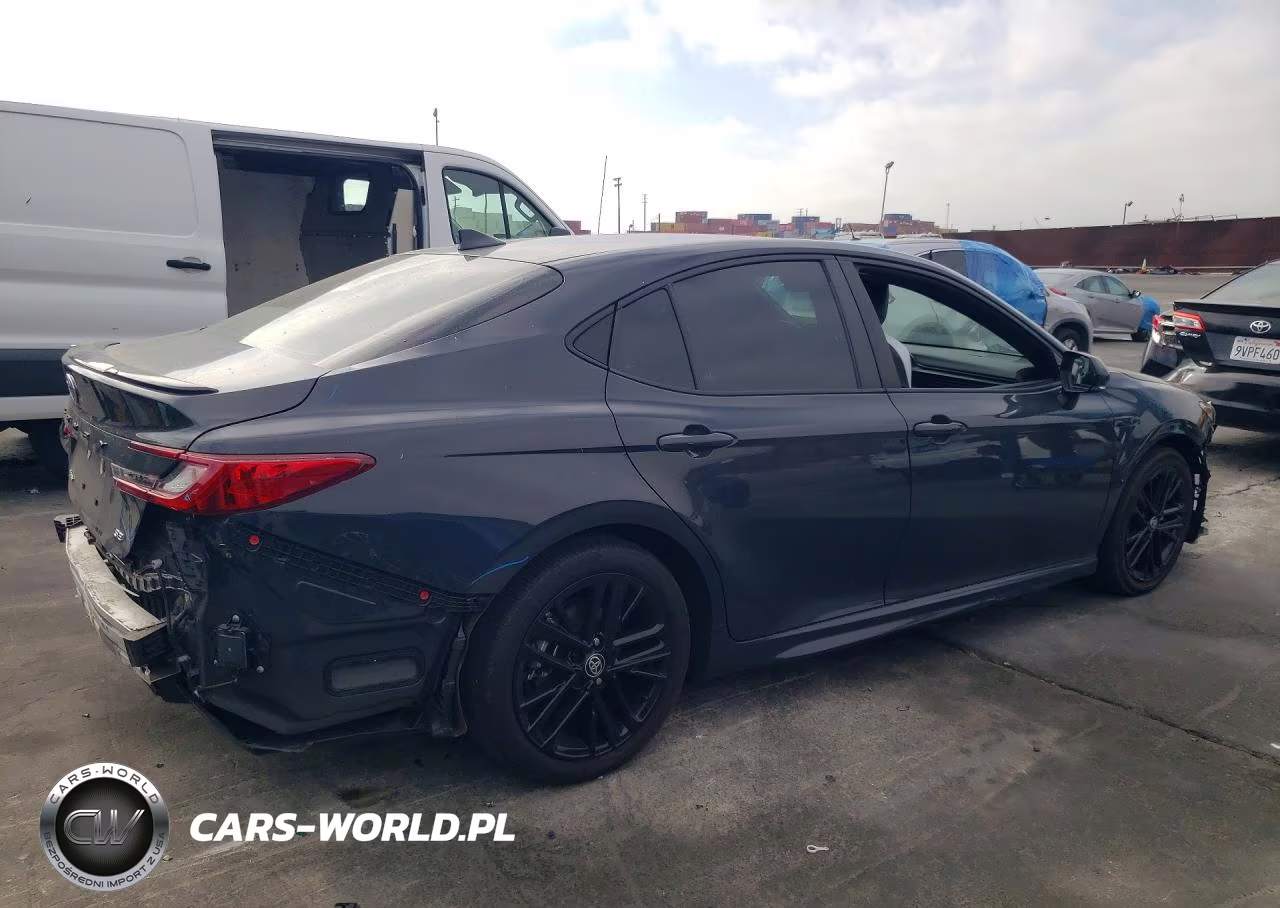 2025 Toyota Camry Se VIN:4T1DAACK2SU502341 - 3