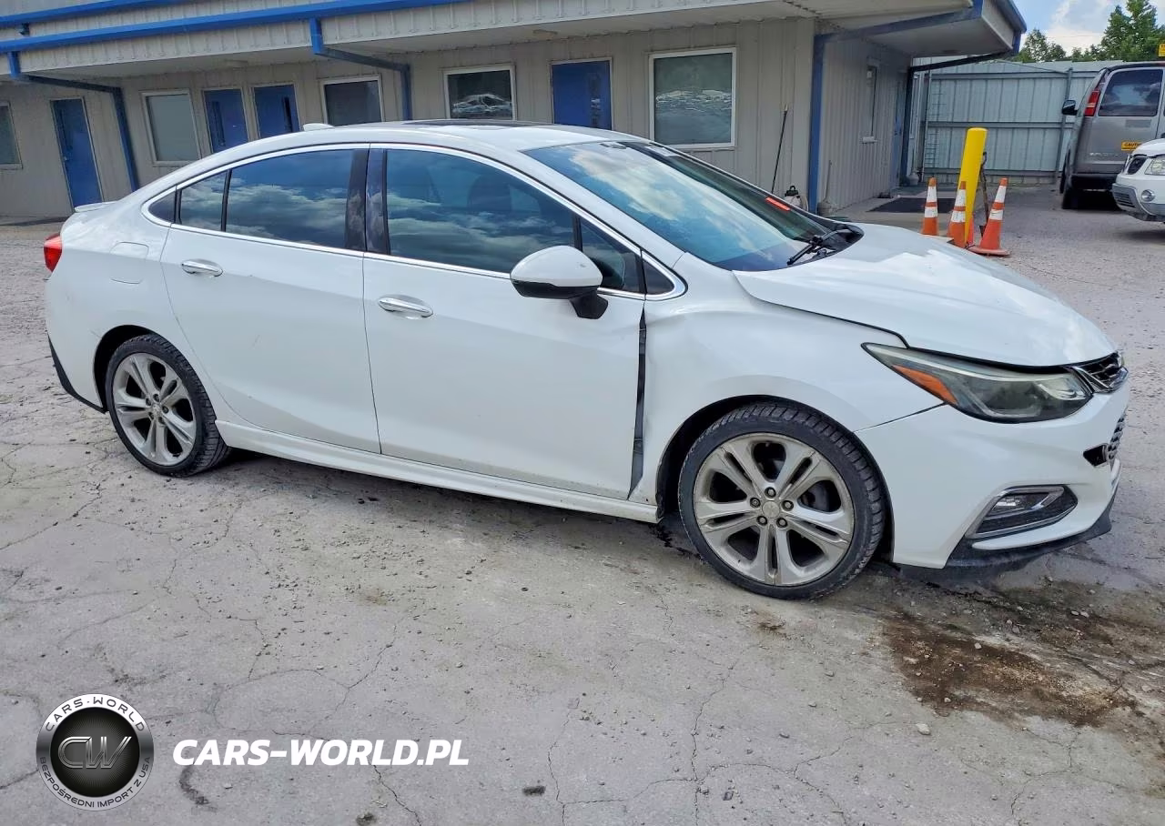 2016 Chevrolet Cruze Premier VIN:1G1BG5SM1G7302425 - 4