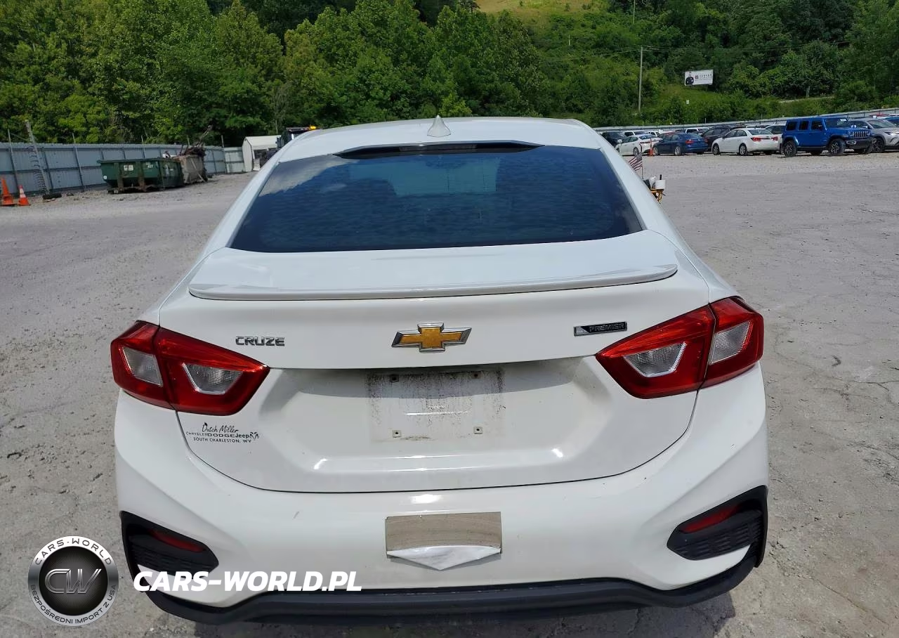 2016 Chevrolet Cruze Premier VIN:1G1BG5SM1G7302425 - 6