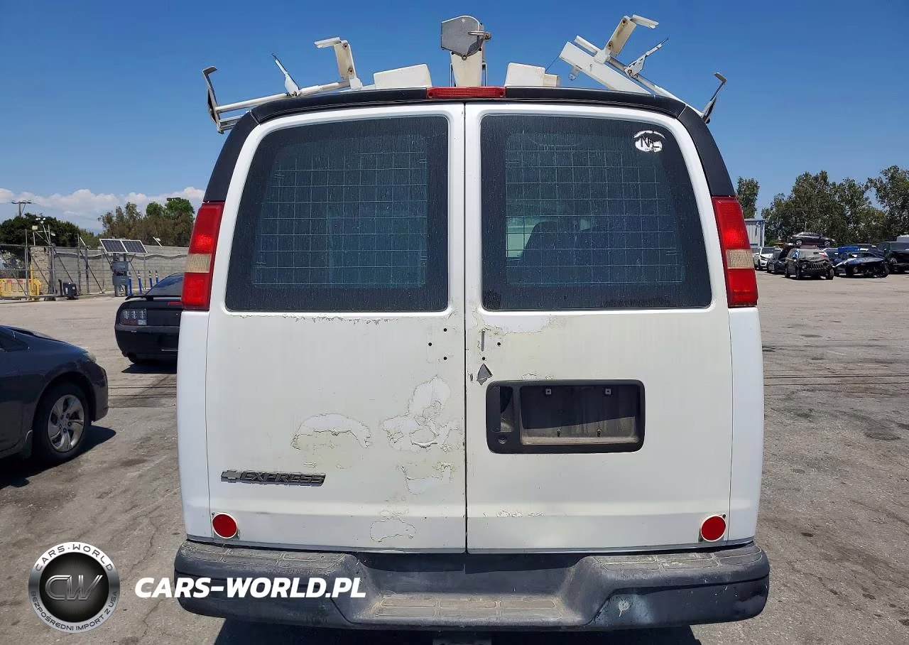 2007 Chev Express G2500 VIN:1GCGG25V271223770 - 6