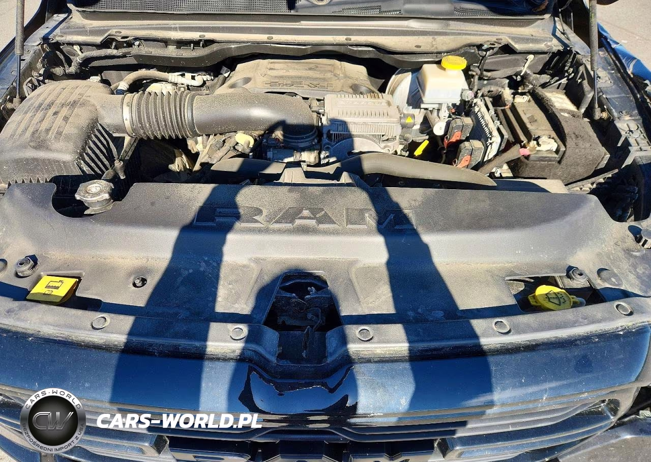 2021 Ram 1500 Big Horn VIN:1C6SRFFT5MN569378 - 11