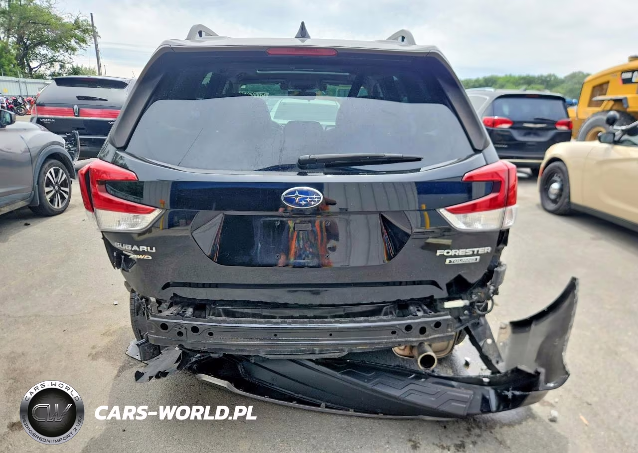 2020 Subaru Forester Touring VIN:JF2SKAXC8LH488419 - 6