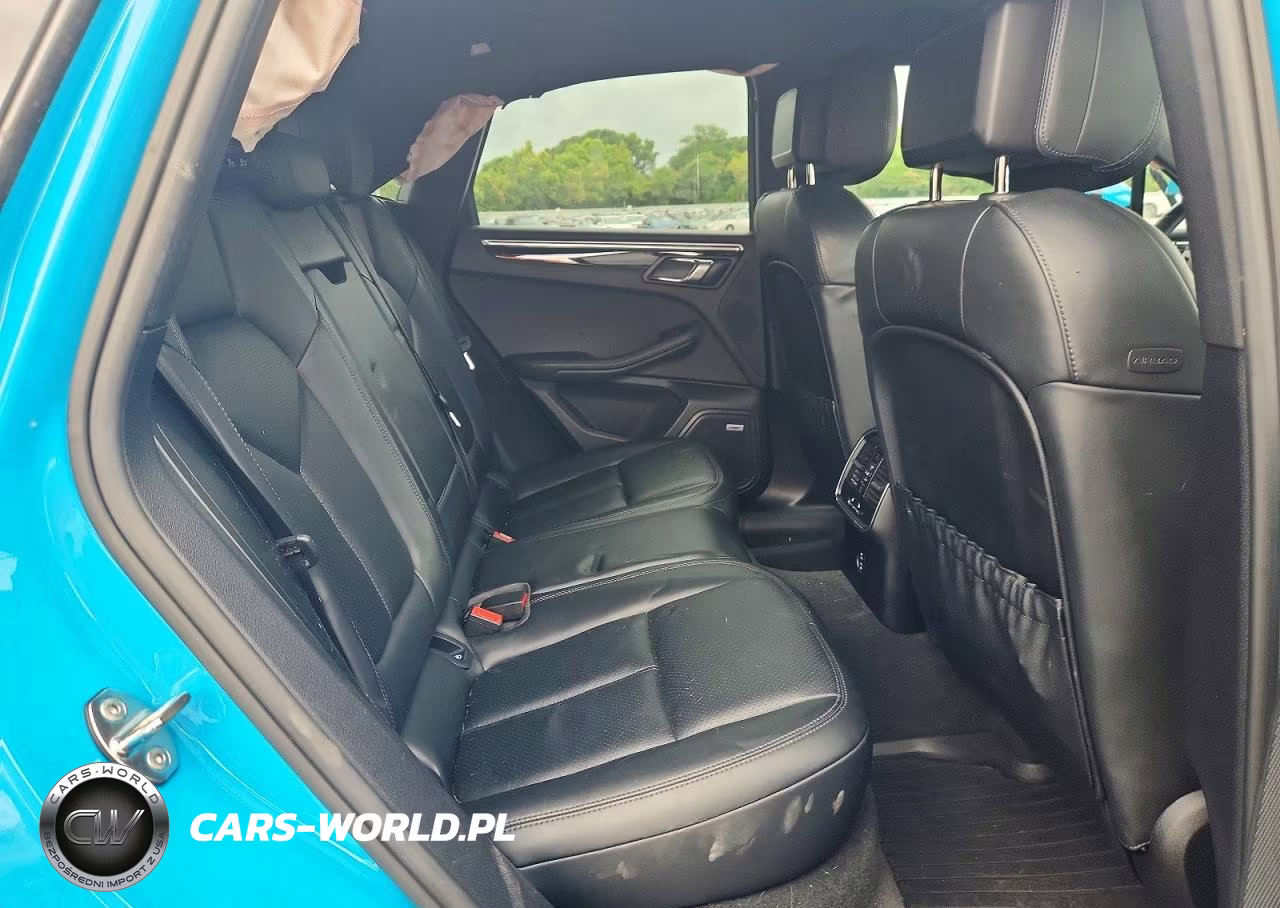 2020 Porsche Macan VIN:WP1AA2A55LLB10387 - 11