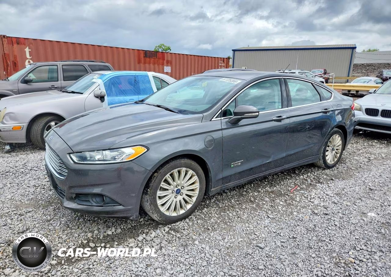 2016 Ford Fusion Se Phev – zdjęcie 1 z 12