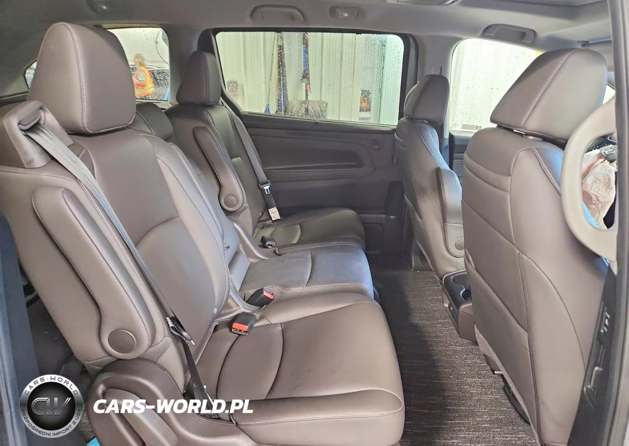 2024 Honda Odyssey Touring VIN:5FNRL6H83RB031902 - 10