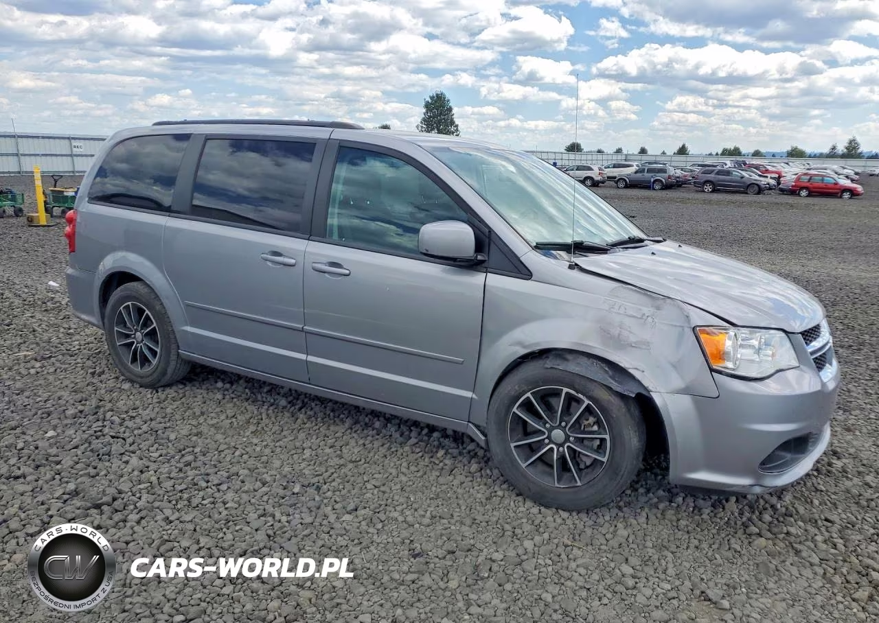 2016 Dodge Grand Caravan Sxt VIN:2C4RDGCG4GR396270 - 4